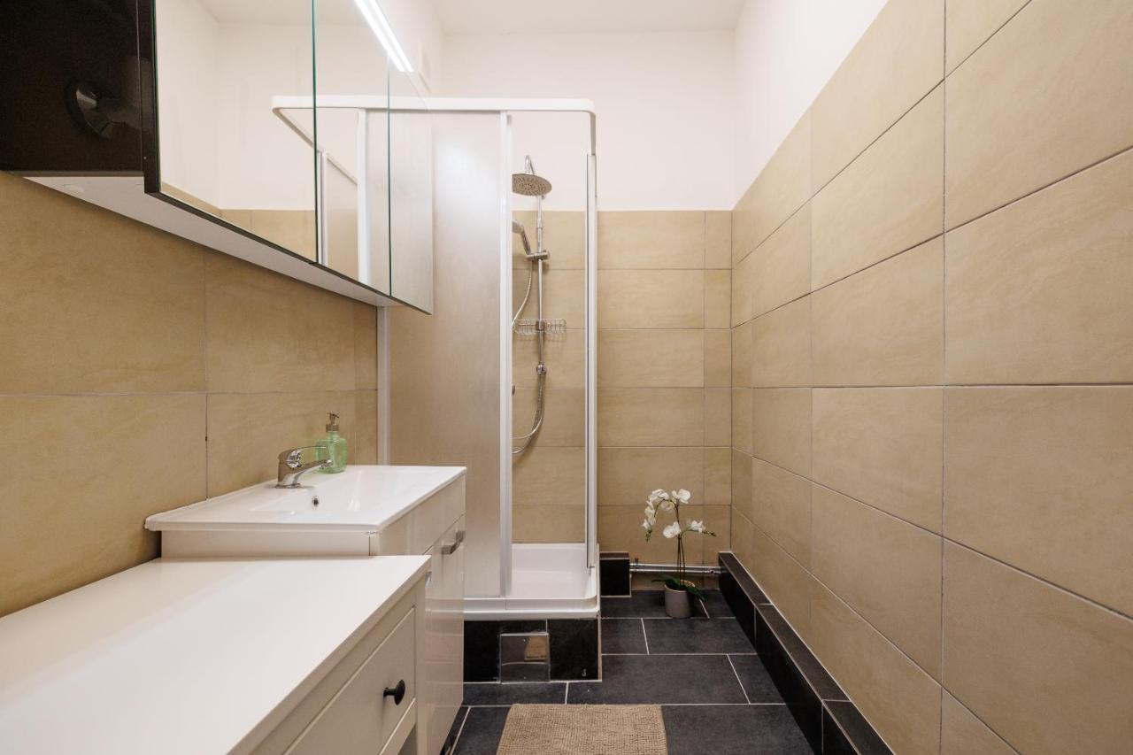 #16 Relax Apartment Prater/Messe Wien Exteriör bild