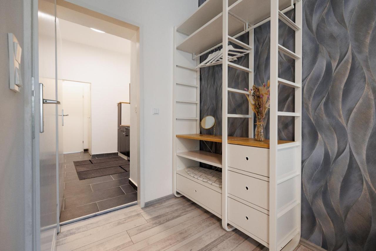 #16 Relax Apartment Prater/Messe Wien Exteriör bild